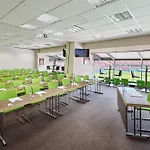 Hotel The Curve Bayarena 4*
