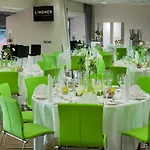 Hotel The Curve Bayarena 4*