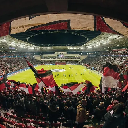 ホテル The Curve Bayarena