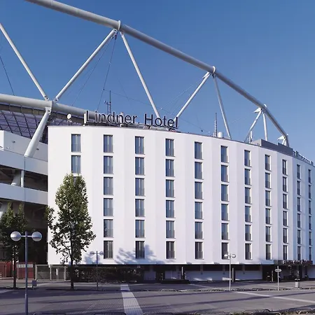 The Curve Bayarena 4* Leverkusen