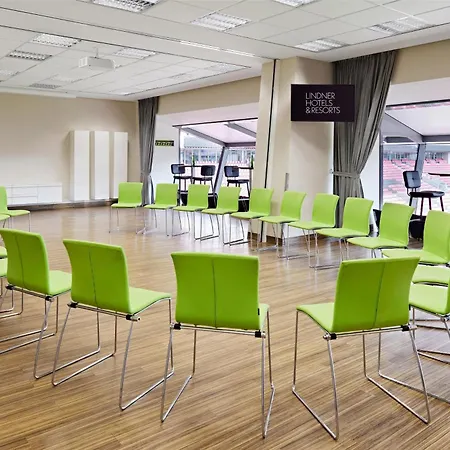 The Curve Bayarena Hotel Leverkusen