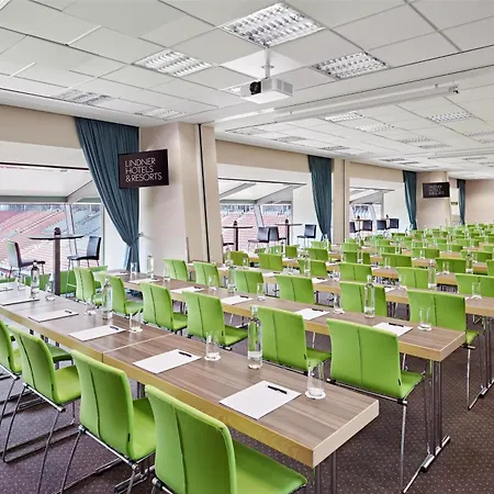 Otel Lindner Bayarena, Part Of Jdv By Hyatt 4*