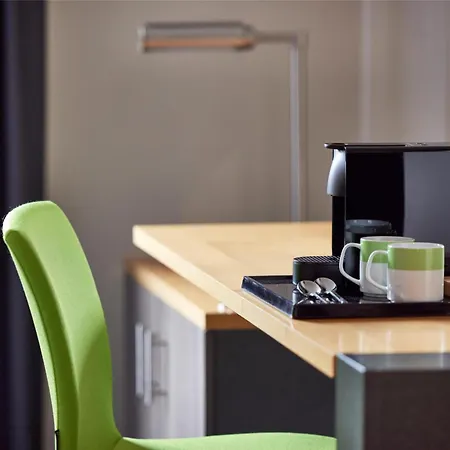 The Curve Bayarena ホテル 4*