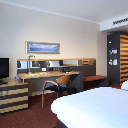 The Curve Bayarena レバークーゼン