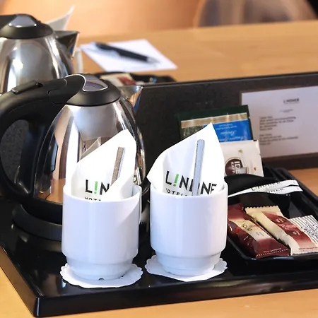 The Curve Bayarena Hotel