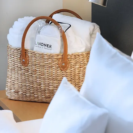 The Curve Bayarena ホテル