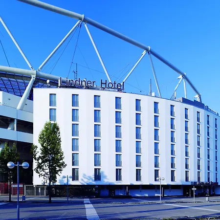 The Curve Bayarena 4* Leverkusen