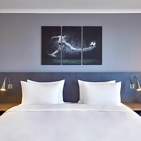 Ξενοδοχείο The Curve Bayarena 4*