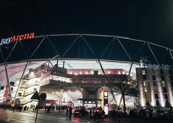 The Curve Bayarena Szálloda