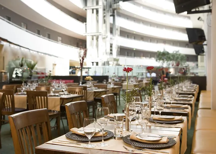 The Curve Bayarena Λεβερκούζεν