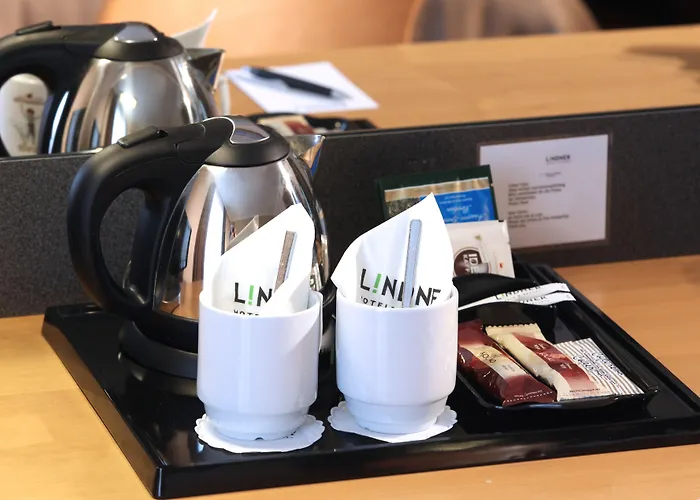 The Curve Bayarena Hotel