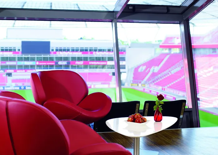 The Curve Bayarena 4*